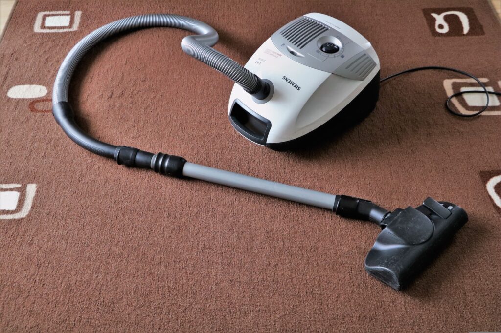 Best Canister Vacuum Ultimate Guide