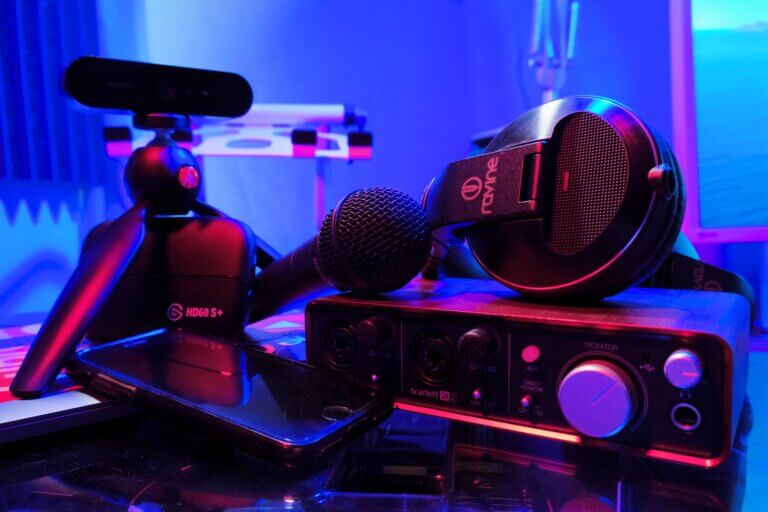Best Cameras For YouTube Complete Guide