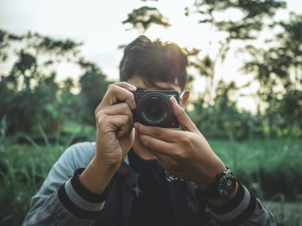 Best Compact Zoom Cameras