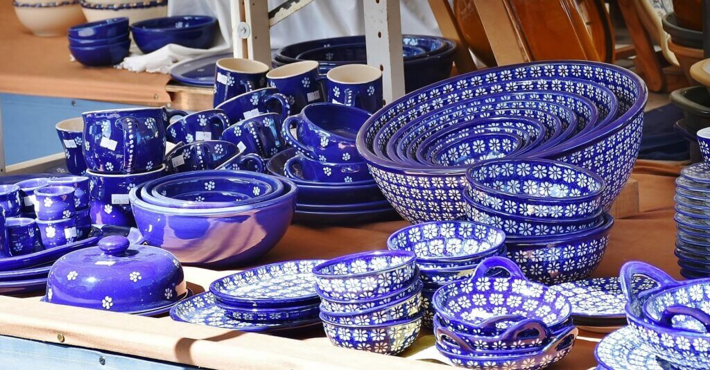 How To Shop for Dinnerware