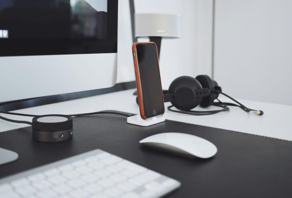 How To Clean Your Keyboard And Mouse