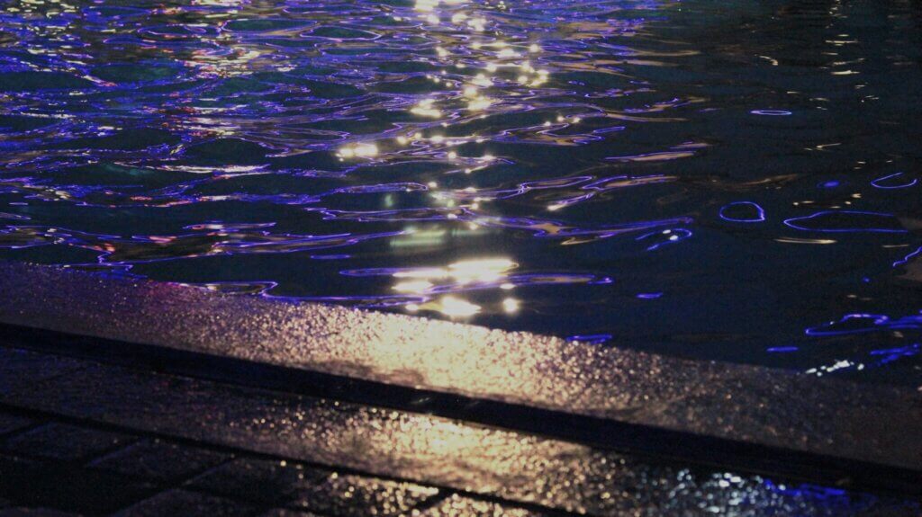 Best Floating Pool Lights